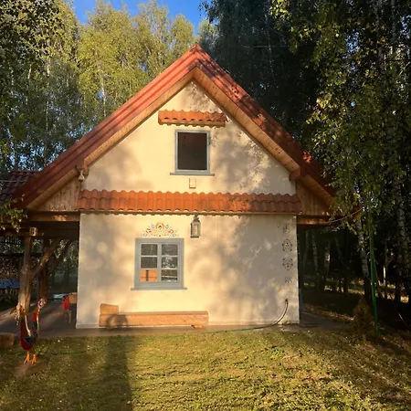 度假居 Marianowka Prywatna Balia Ogrodowa *