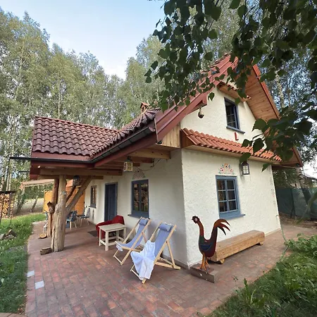 Marianowka Prywatna Balia Ogrodowa 度假居 *