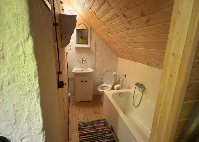 Ferienhaus Marianowka Prywatna Balia Ogrodowa Kampinos